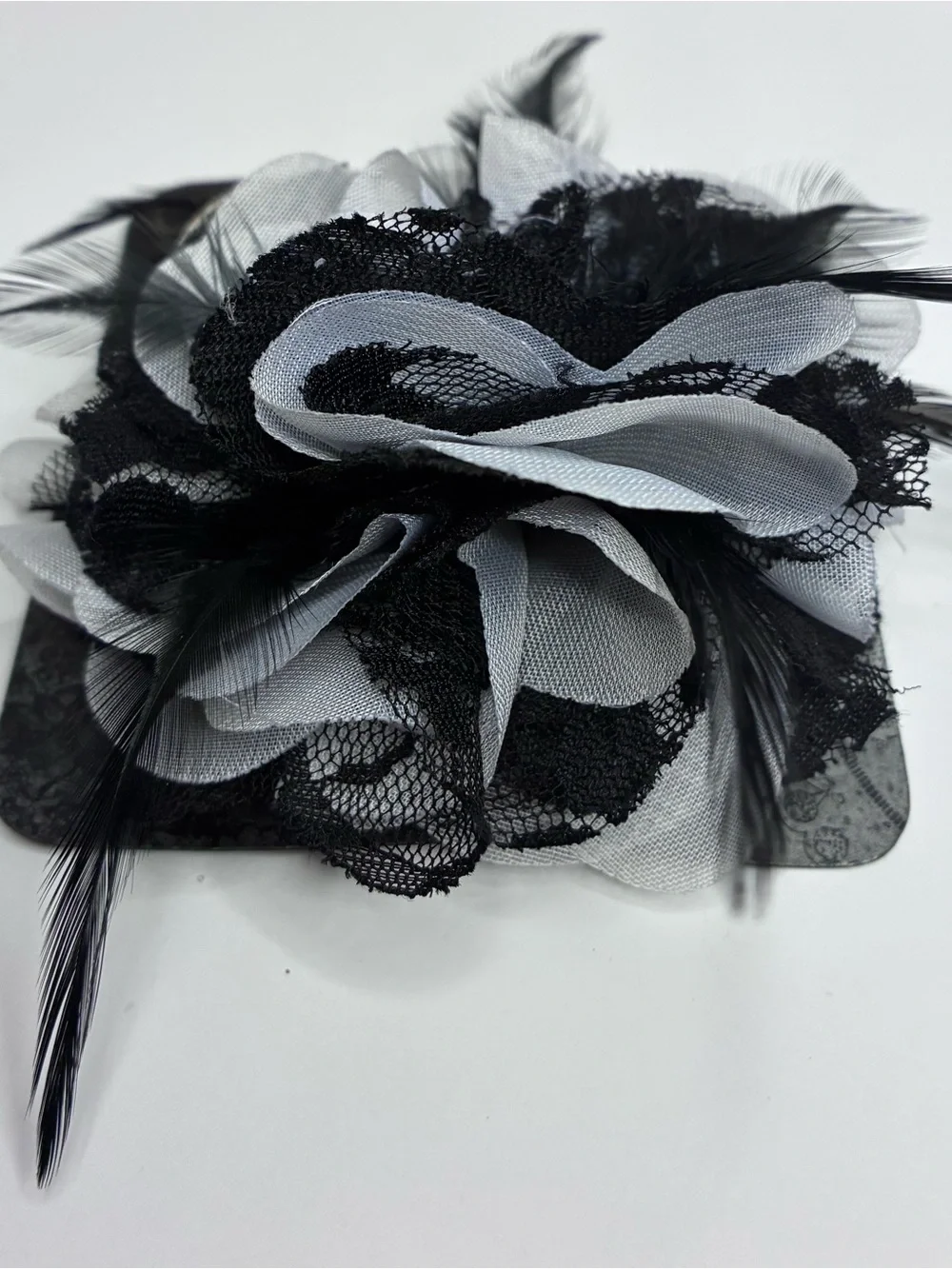Carole Black And White Floral Feather Brooch And Hair Clip Gothic Emo Style